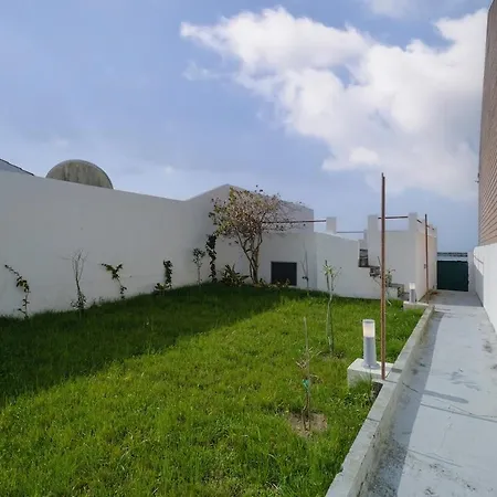 Gorila - Coastal Σπίτι διακοπών